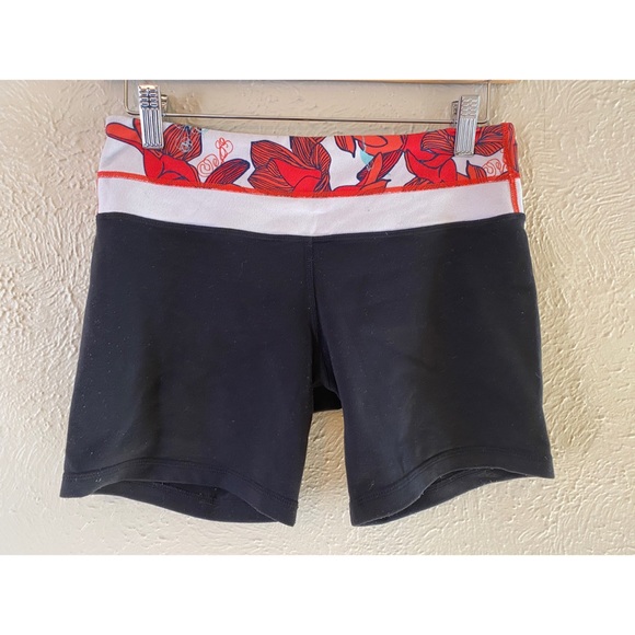 Lululemon Align Shorts with Floral Print Band